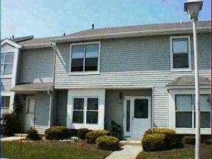264 Woodlake Mnr, Lakewood, NJ 08701 photo 1