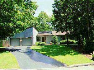 9 Fox Hill Dr, Howell, NJ 07731 photo 1