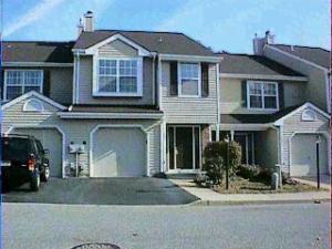 604 Aberdeen Layne, Toms River, NJ 08753 photo 1
