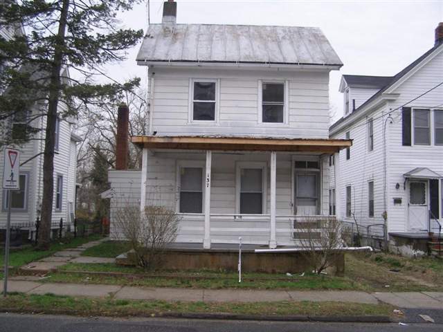 137 S Second St, Millville, NJ 08332 photo 1
