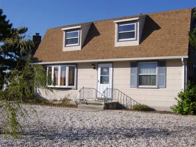 120 Hudson Dr, Brigantine, NJ 08203 photo 1