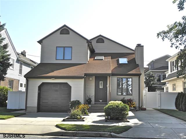 15 N Rumson Ave, Margate City, NJ 08402 photo 1