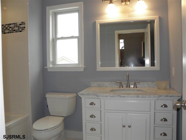 121 N Hanover Ave, Margate City, NJ 08402 photo 18
