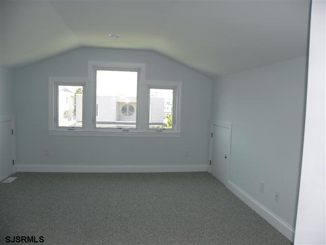 121 N Hanover Ave, Margate City, NJ 08402 photo 22