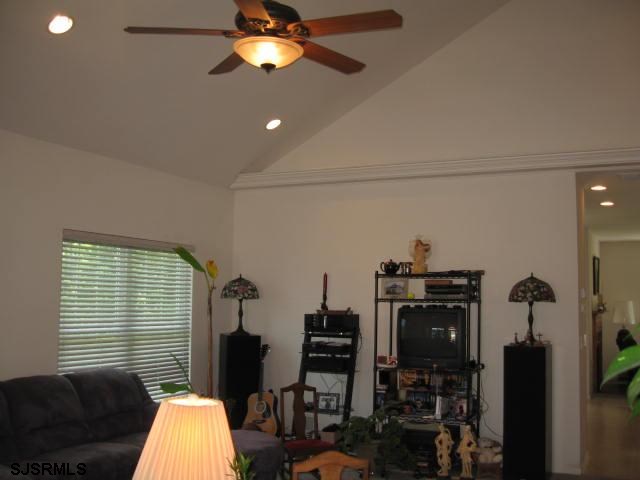 6 Marigold Cir, Egg Harbor Township, NJ 08234 photo 13