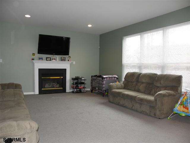 4 Saratoga Rd, Egg Harbor Township, NJ 08234 photo 8