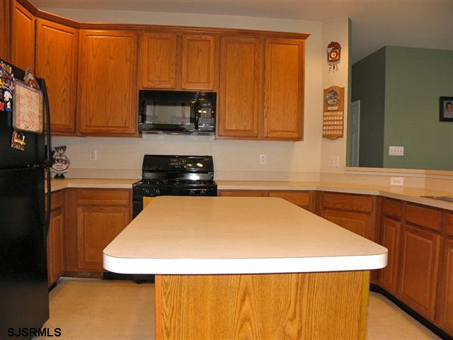4 Saratoga Rd, Egg Harbor Township, NJ 08234 photo 4