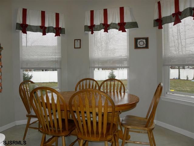 4 Saratoga Rd, Egg Harbor Township, NJ 08234 photo 5