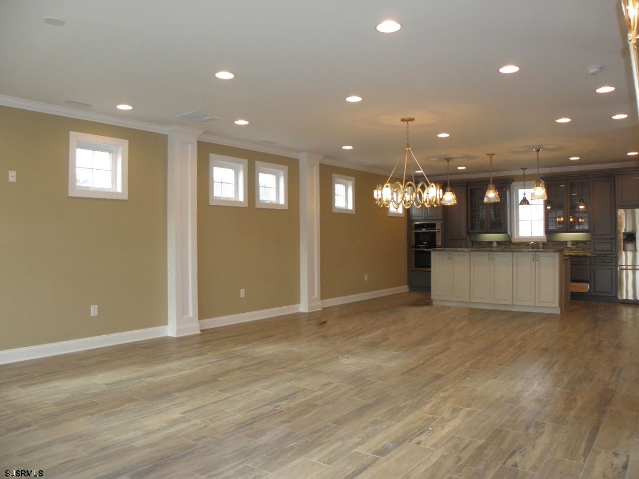 213 N Hanover Ave, Margate City, NJ 08402 photo 8