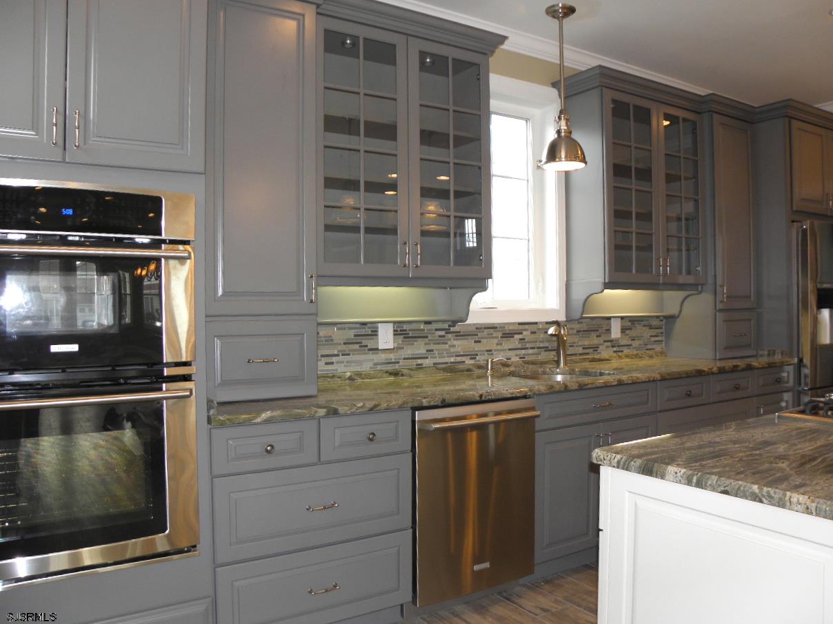 213 N Hanover Ave, Margate City, NJ 08402 photo 6