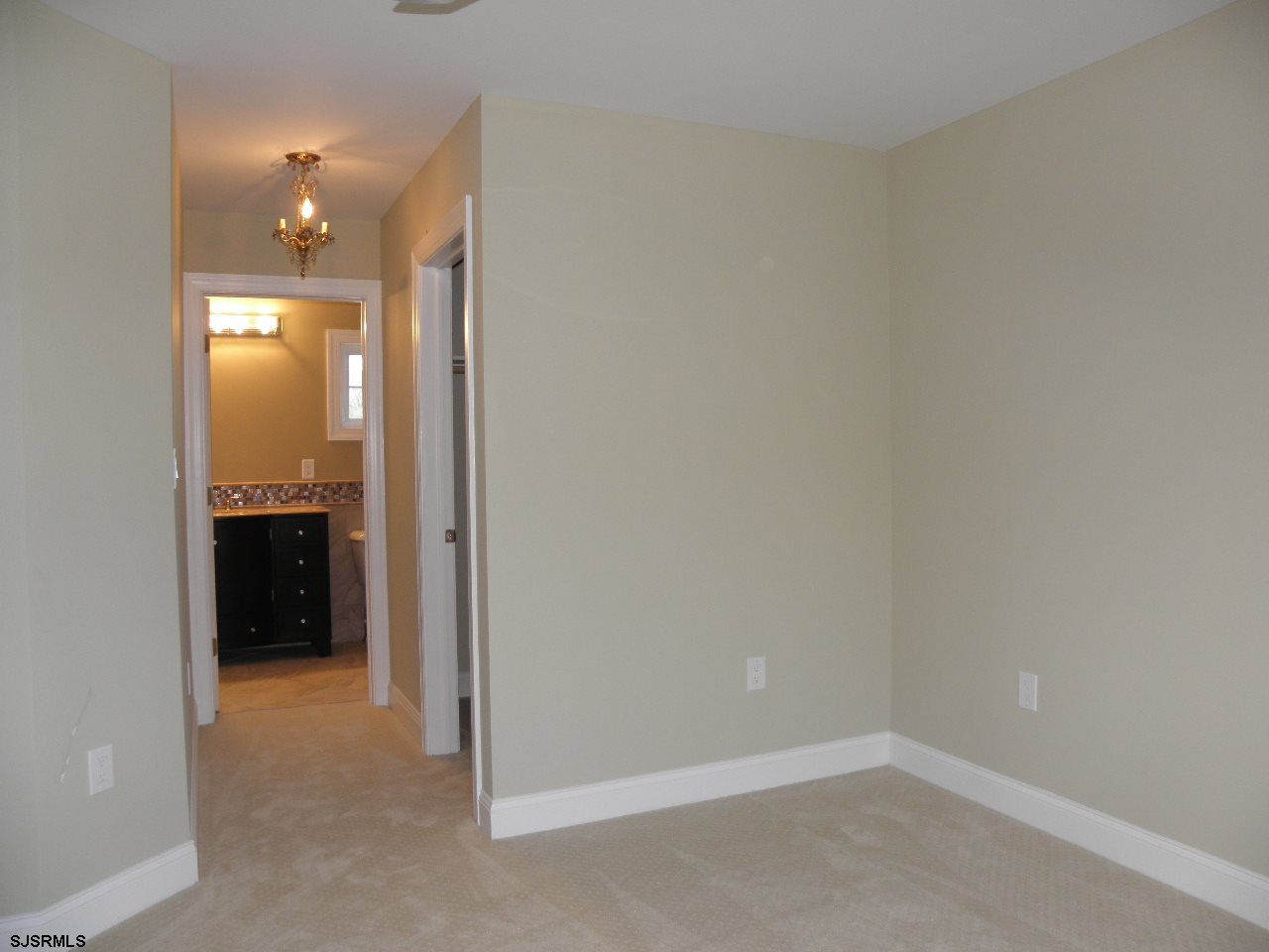 213 N Hanover Ave, Margate City, NJ 08402 photo 17