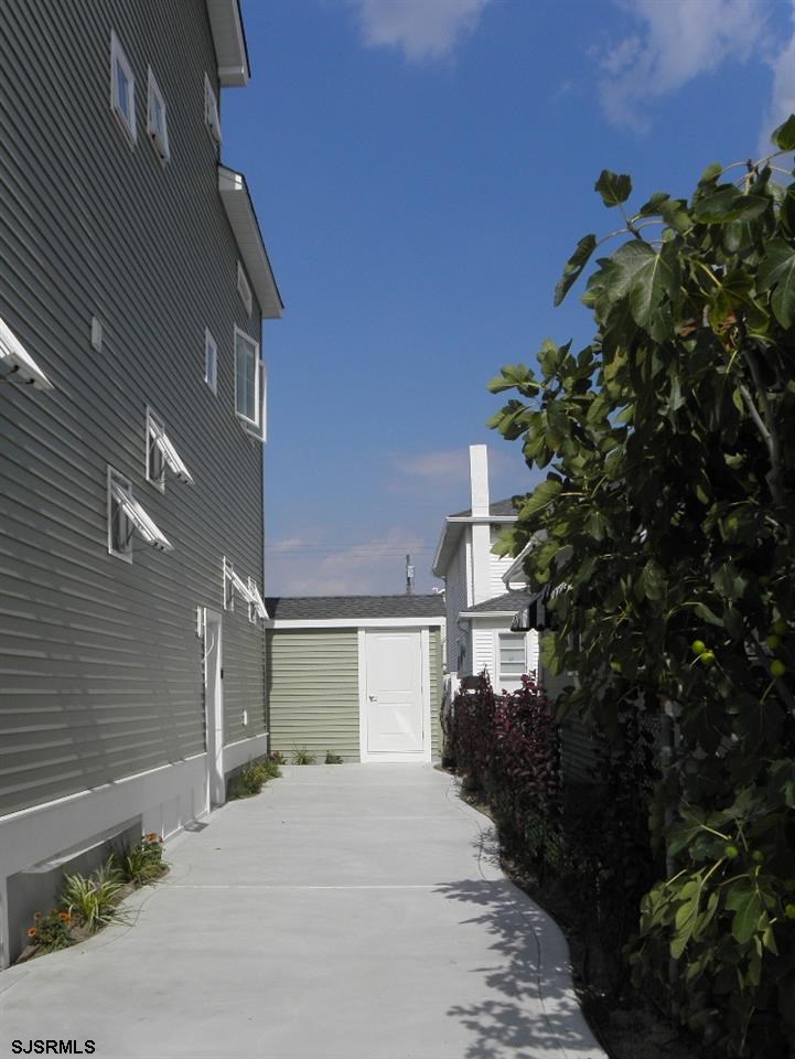 213 N Hanover Ave, Margate City, NJ 08402 photo 23