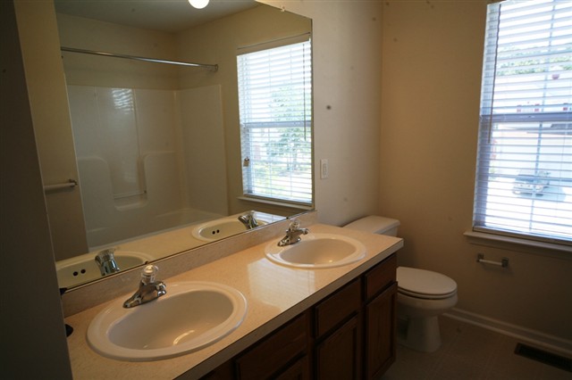 3 Holden Ct, Egg Harbor Township, NJ 08234 photo 9