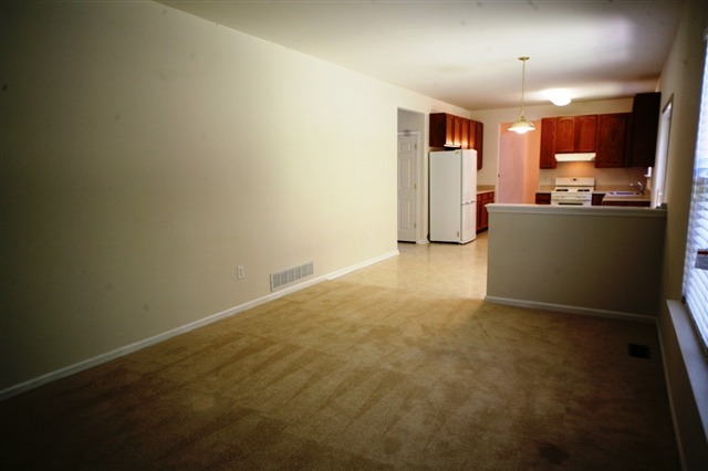 3 Holden Ct, Egg Harbor Township, NJ 08234 photo 3