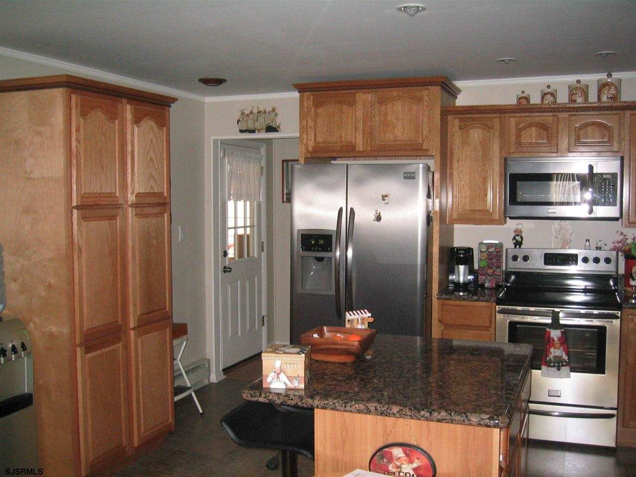 724 Breakers Ave, Absecon, NJ 08201 photo 14