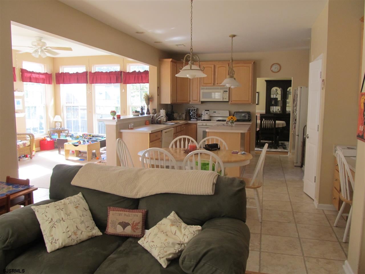 454 Exeter Ct, Absecon, NJ 08205 photo 9