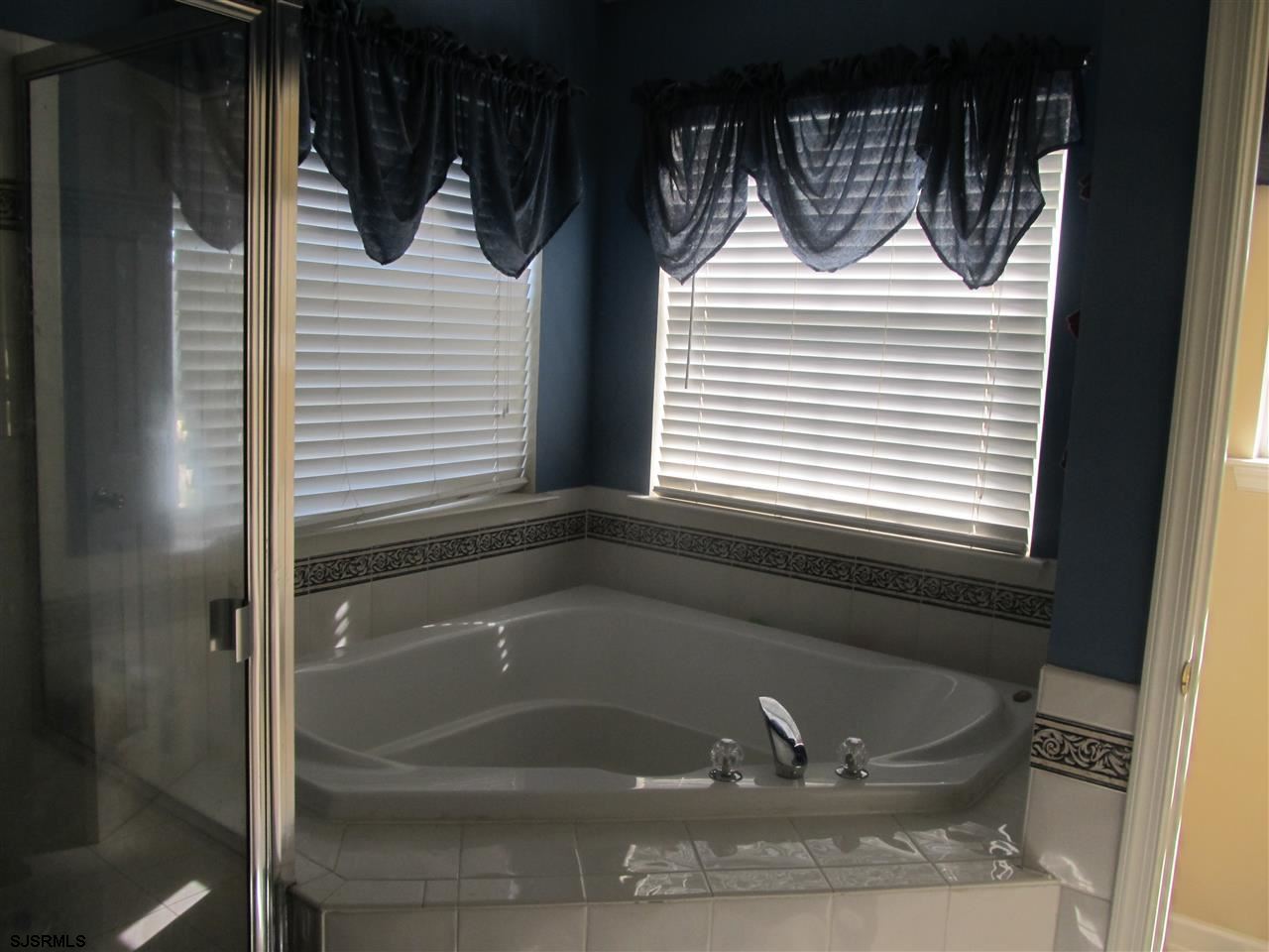 454 Exeter Ct, Absecon, NJ 08205 photo 13
