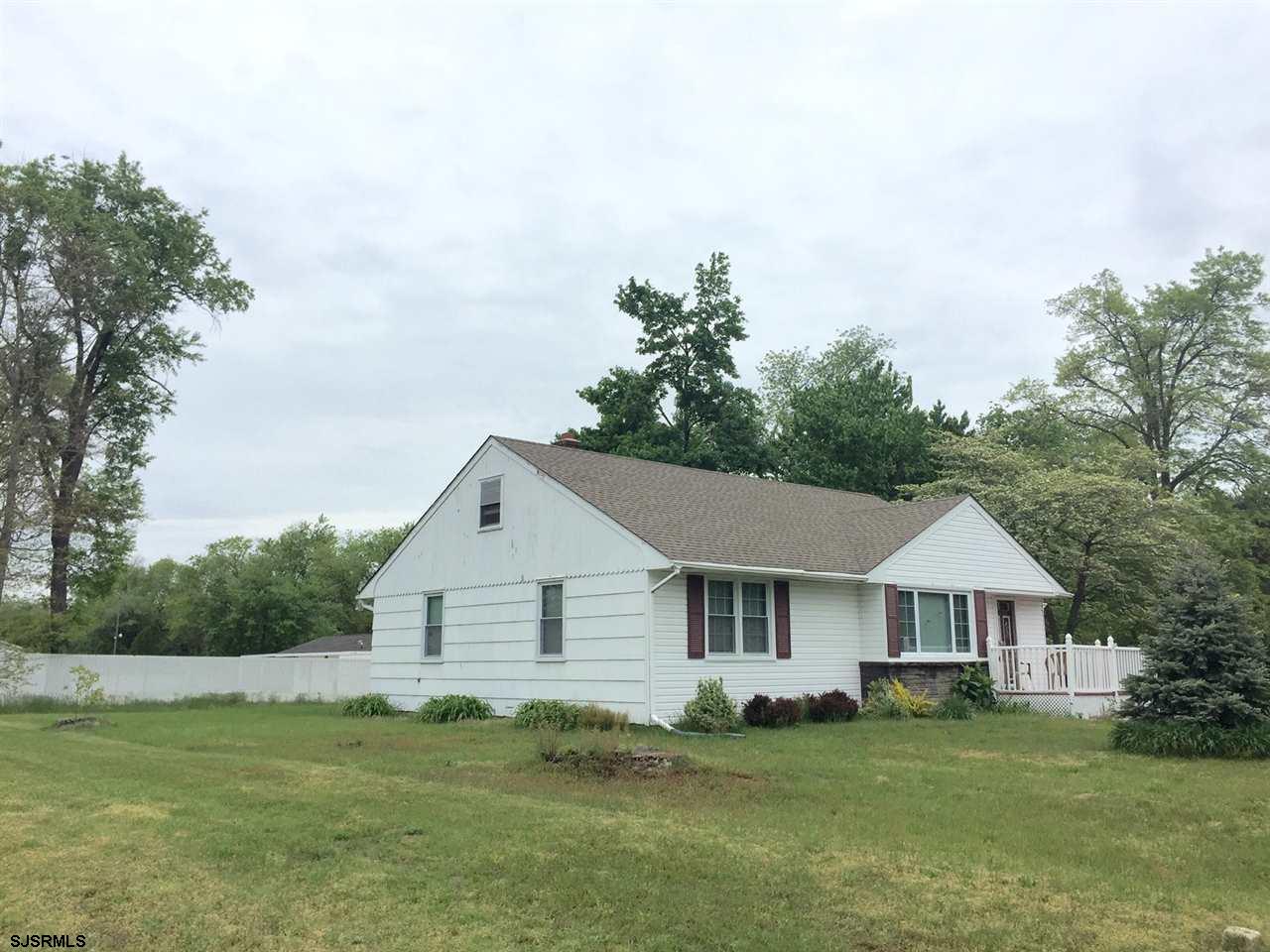 580 Royal Dr, Vineland, NJ 08360 photo 1