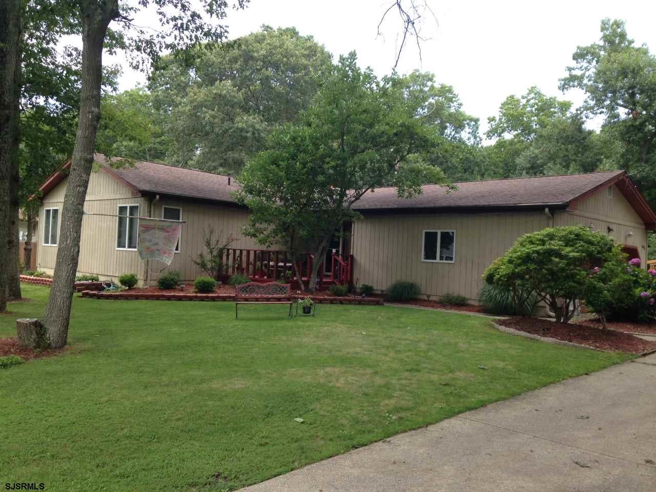 529 E Dickinson, Galloway, NJ 08205 photo 1