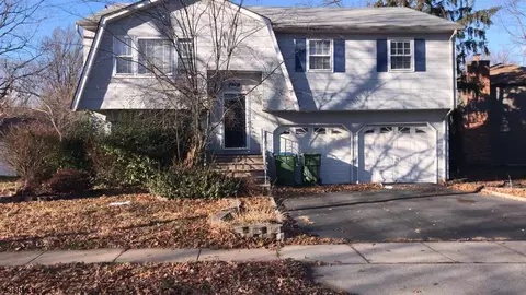 157 Howard Ave, Edison, NJ 08837 photo 1