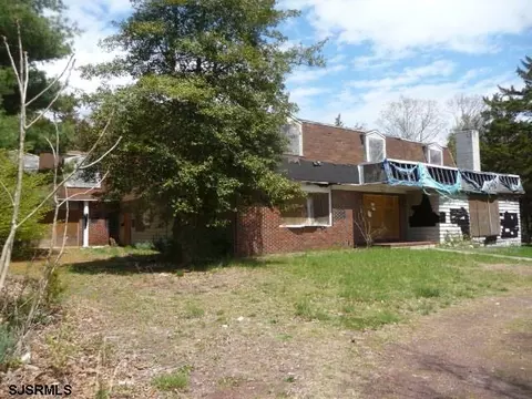 711 E Brown Ave, Galloway, NJ 08205 photo 1