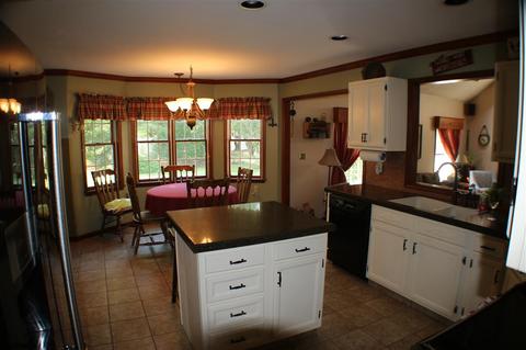 8 Harrys Ct, Ocean View, NJ 08230 photo 13
