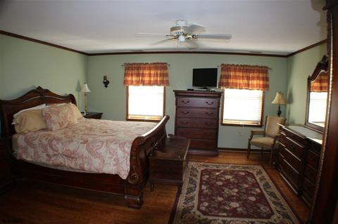 8 Harrys Ct, Ocean View, NJ 08230 photo 18