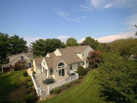8 Harrys Ct, Ocean View, NJ 08230 photo 2