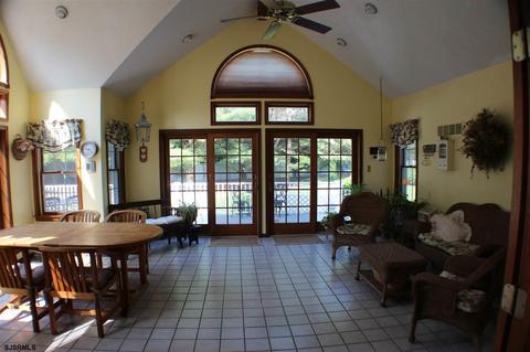 8 Harrys Ct, Ocean View, NJ 08230 photo 10