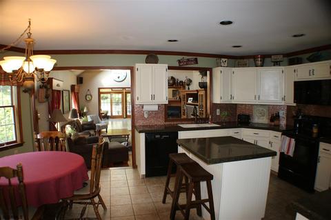 8 Harrys Ct, Ocean View, NJ 08230 photo 12