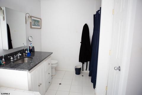 204 E Sturbridge Ct, Galloway, NJ 08205 photo 13