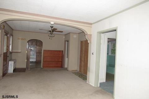 142 Front, Hammonton, NJ 08037 photo 3