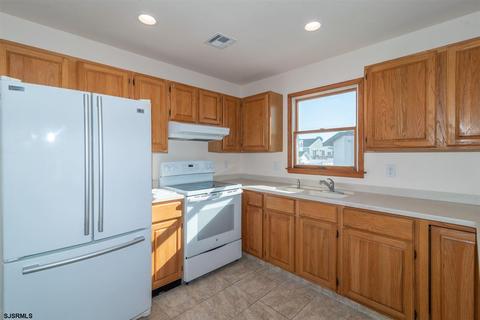431 Hackney Pl, Brigantine, NJ 08203 photo 4