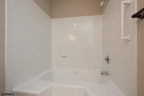 706 Eagle Point Ct, Galloway, NJ 08205 photo 12