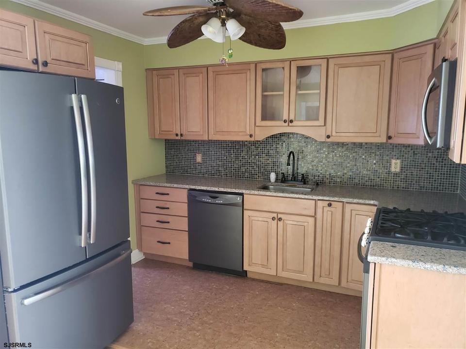  130 N Roosevelt, Brigantine, NJ 08203 photo 5
