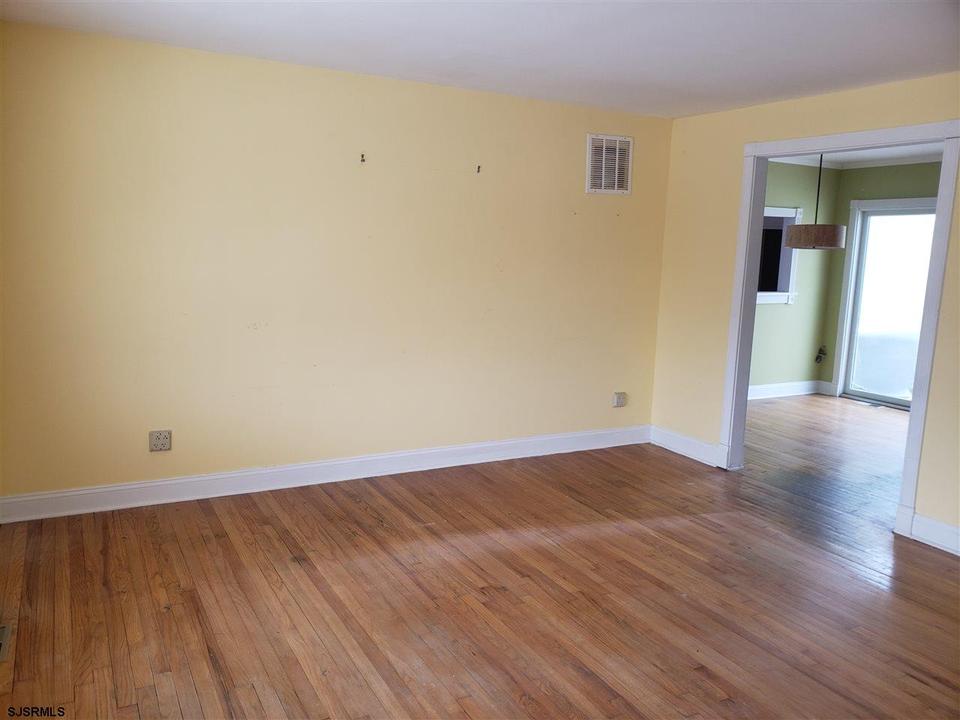 130 N Roosevelt, Brigantine, NJ 08203 photo 3