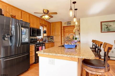24 Macdonald Pl, Brigantine, NJ 08203 photo 4