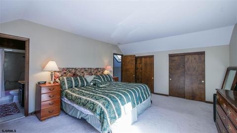 203 E Sturbridge Ct, Galloway, NJ 08205 photo 11