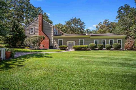 613 E Lost Pine Way, Galloway, NJ 08205 photo 4