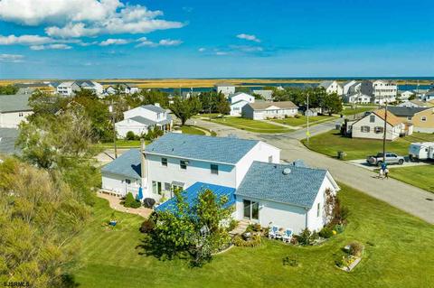 702 E Shore Dr, Brigantine, NJ 08203 photo 2
