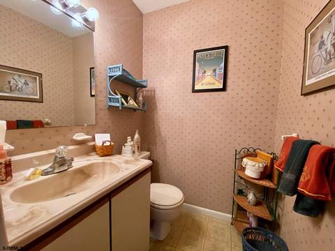 1006 E Shore Dr, Brigantine, NJ 08203 photo 9