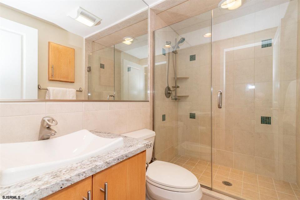  115 N Annapolis Ave, Atlantic City, NJ 08401 photo 14