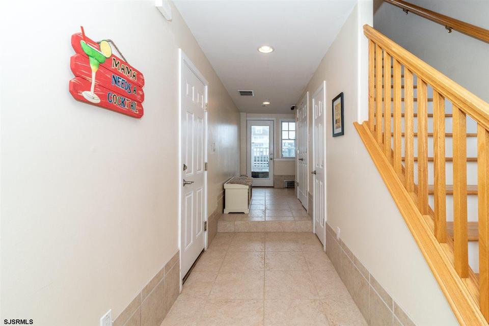  115 N Annapolis Ave, Atlantic City, NJ 08401 photo 3