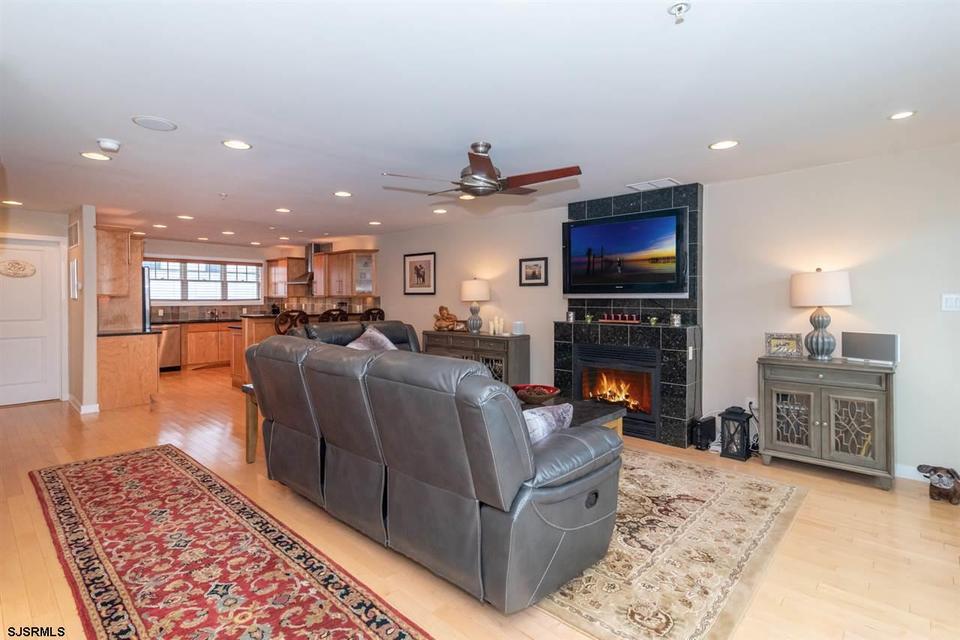  115 N Annapolis Ave, Atlantic City, NJ 08401 photo 5