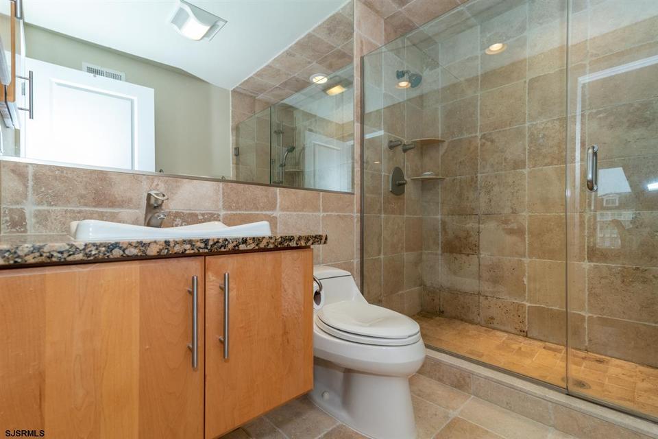  115 N Annapolis Ave, Atlantic City, NJ 08401 photo 9