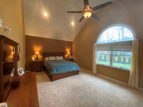 207 E Haws Ct, Galloway, NJ 08205 photo 12