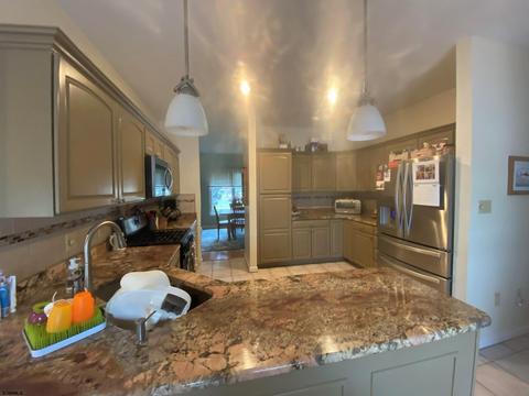 207 E Haws Ct, Galloway, NJ 08205 photo 5