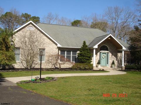 207 E Haws Ct, Galloway, NJ 08205 photo 1