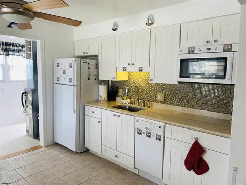 706 Beach Ave, Brigantine, NJ 08203 photo 5