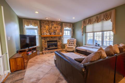 13 Ruth Ct, Absecon, NJ 08201 photo 12